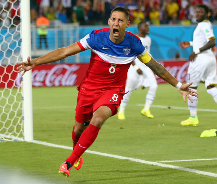 2014-USA-away-uniform-Clint-Dempsey.jpg